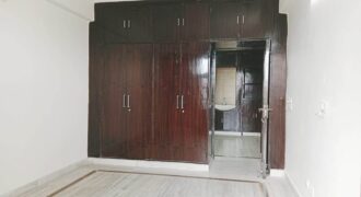 3 BHK WITH SERVANT ROOM FLAT IN NAV NIRMAN APARTMENT IN SECTOR 2, DWARKA